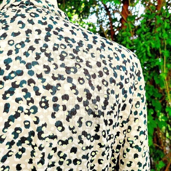 Woman's Bar III Pleated Dress With Pockets - Picture 8 of 8